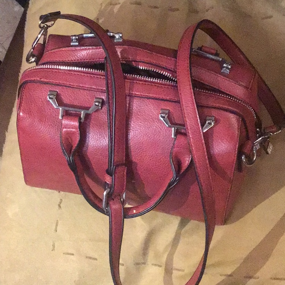 Spring purse